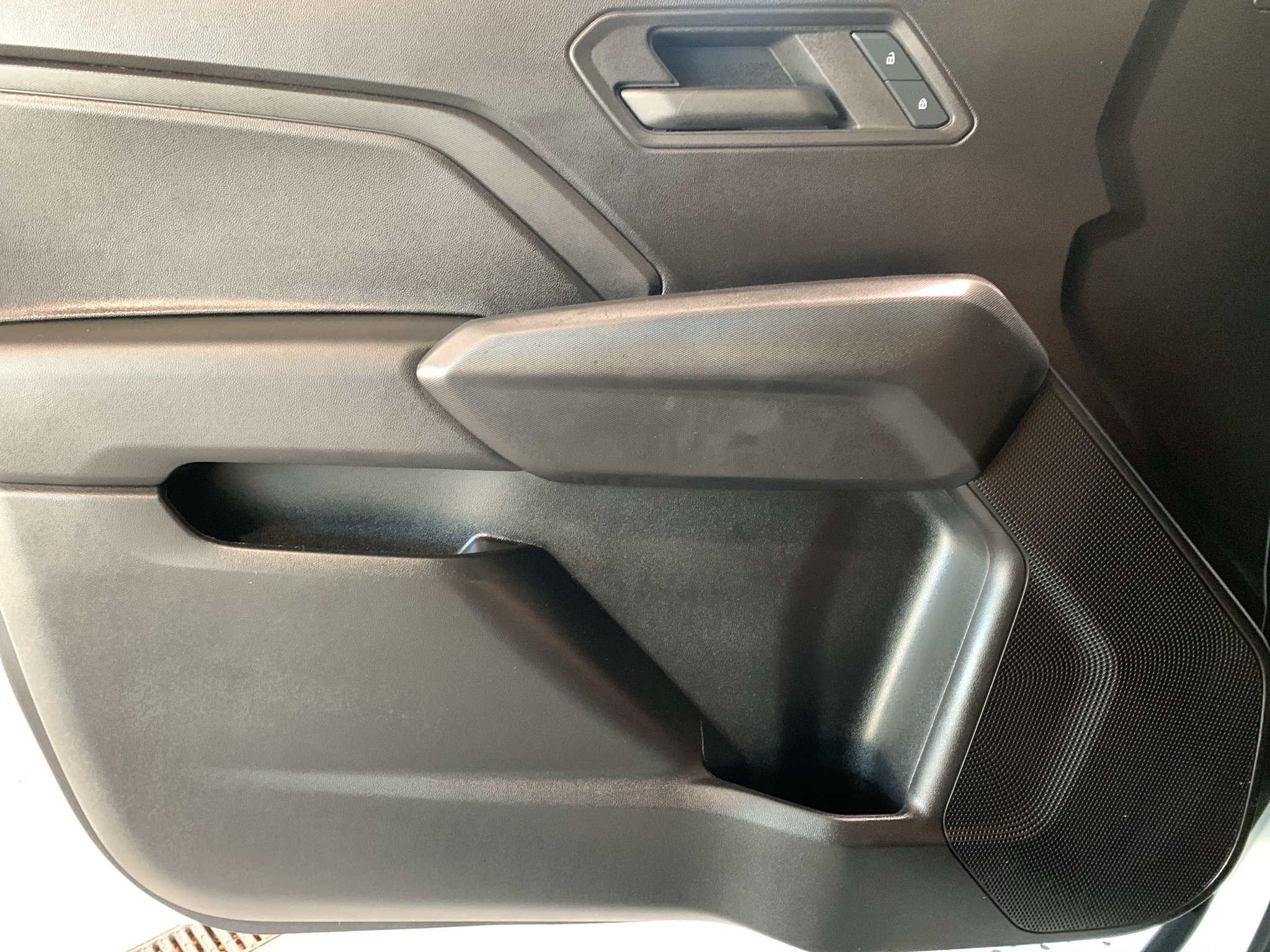 Used 2024 Chevrolet Colorado Trail Boss w/ Technology Package AWD/4WD image 28