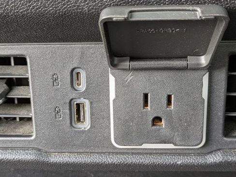 Used 2023 Chevrolet Silverado 1500 RST image 14