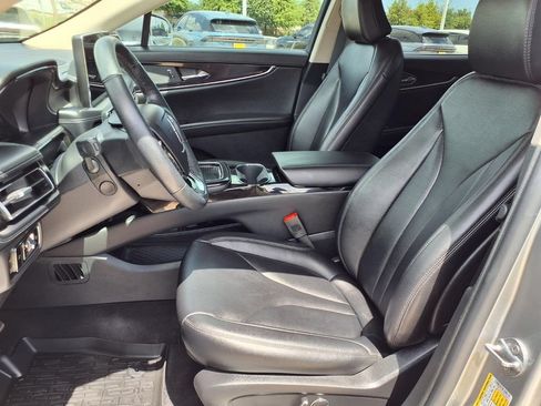Used 2023 Lincoln Nautilus AWD w/ Premium Package image 23