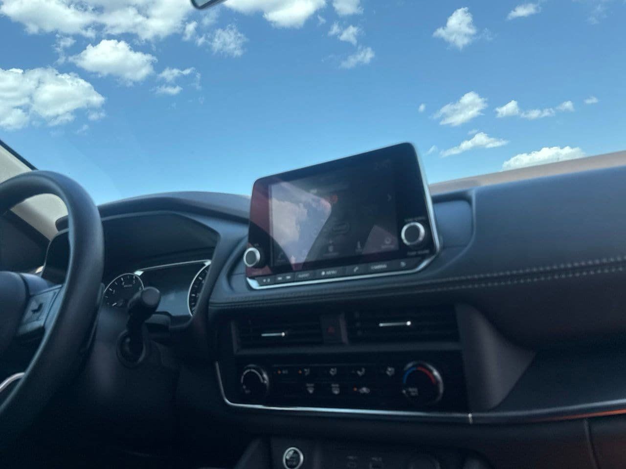 Certified 2023 Nissan Rogue S AWD/4WD image 26