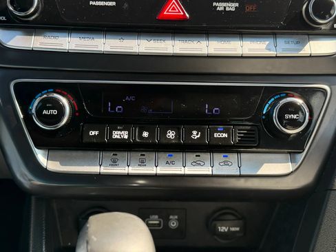 Used 2019 Hyundai Sonata SE FWD image 29