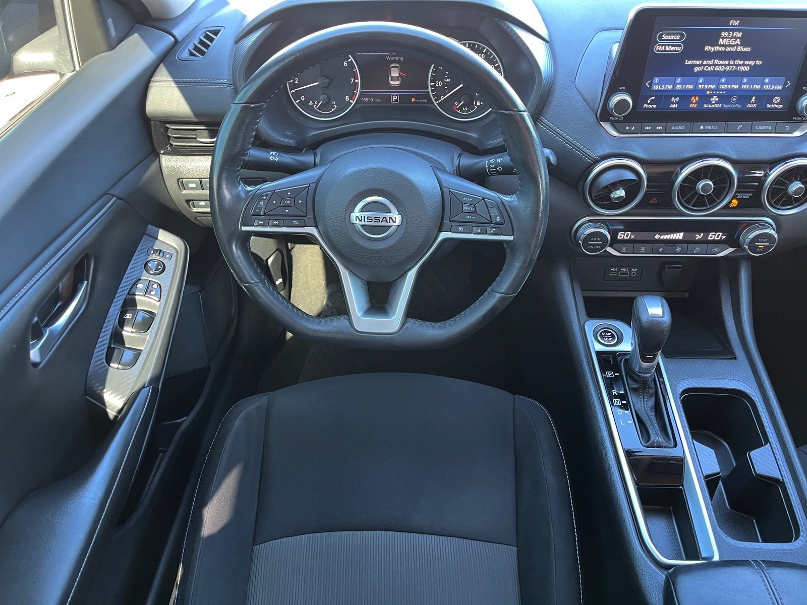 Used 2021 Nissan Sentra SV FWD image 13