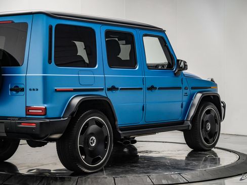 Used 2025 Mercedes-Benz G 63 AMG 4MATIC w/ Night Package Magno image 19