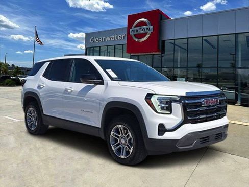 Used 2025 GMC Terrain Elevation AWD/4WD image 1