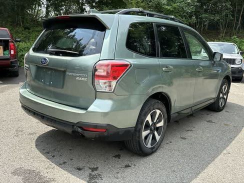 Used 2017 Subaru Forester 2.5i Premium AWD/4WD image 21