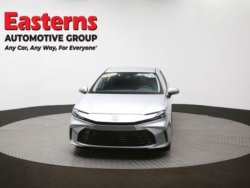 Used 2025 Toyota Camry LE image 55