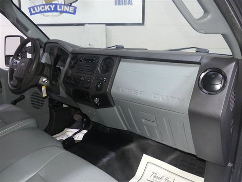 Used 2016 Ford F250 XL w/ Snow Plow Prep Package image 19