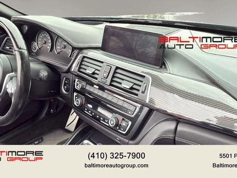 Used 2017 BMW M4 Convertible w/ Competition Package image 40