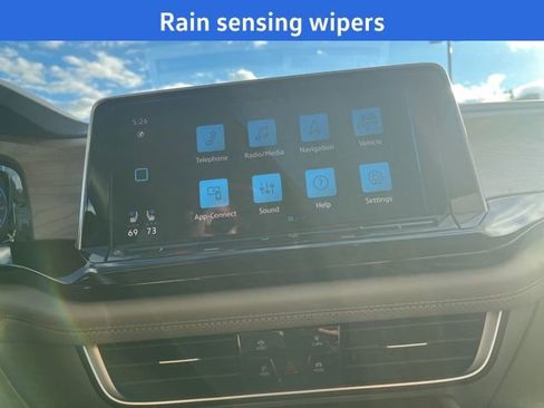 New 2026 Volkswagen Atlas SE image 17