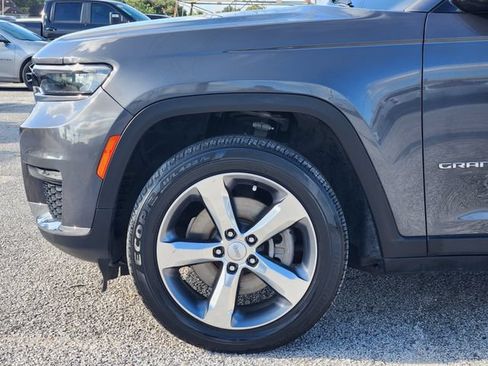 Used 2021 Jeep Grand Cherokee L Limited AWD/4WD image 8