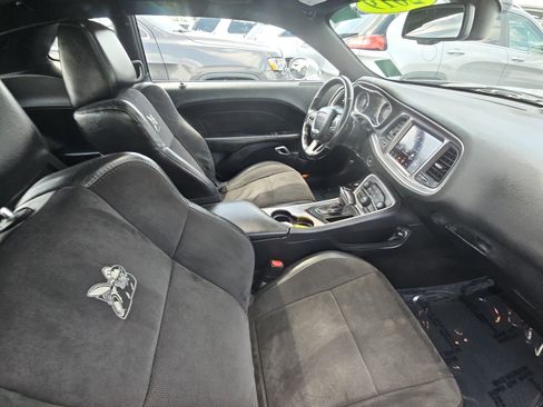 Used 2019 Dodge Challenger R/T Scat Pack w/ Dynamics Package RWD image 11