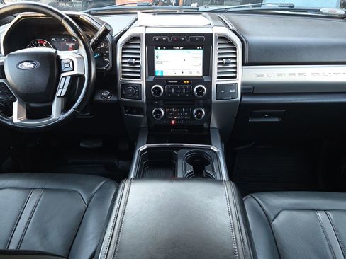 Used 2017 Ford F350 Platinum w/ FX4 Off-Road Package image 11