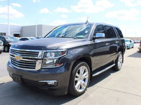 Used 2017 Chevrolet Tahoe Premier image 3