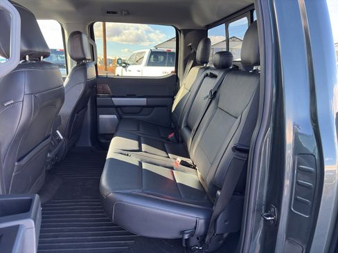 Used 2021 Ford F150 Lariat w/ Max Trailer Tow Package image 21