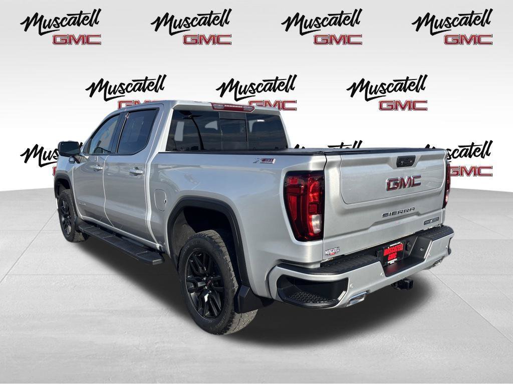 Used 2022 GMC Sierra 1500 Elevation w/ Elevation Premium Package AWD/4WD image 5