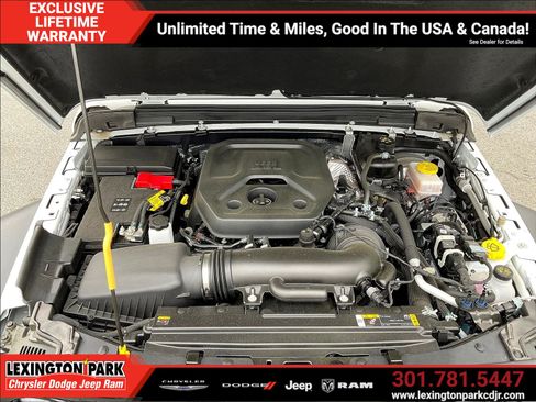 Used 2025 Jeep Wrangler Unlimited Sport AWD/4WD image 29