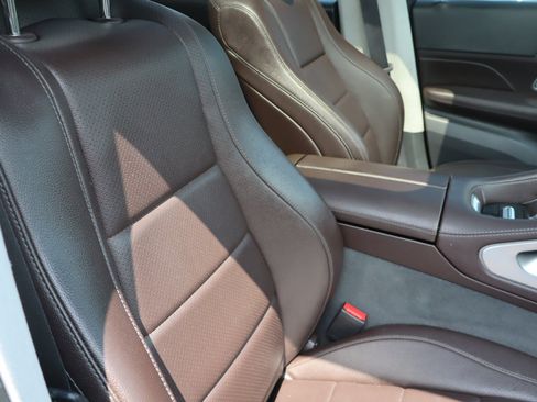Used 2020 Mercedes-Benz GLS 450 4MATIC image 22