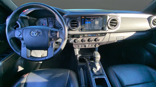 Used 2018 Toyota Tacoma TRD Pro AWD/4WD image 11