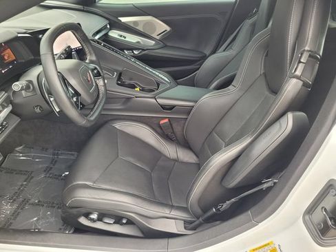 Used 2020 Chevrolet Corvette Stingray Preferred Cpe w/ 2LT Preferred Equipment Group RWD image 24