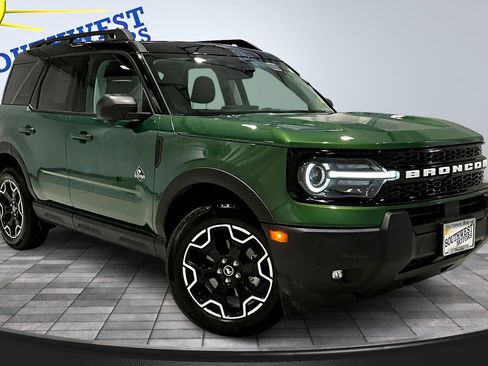Used 2025 Ford Bronco Sport Outer Banks w/ Outer Banks Tech Package+ image 3