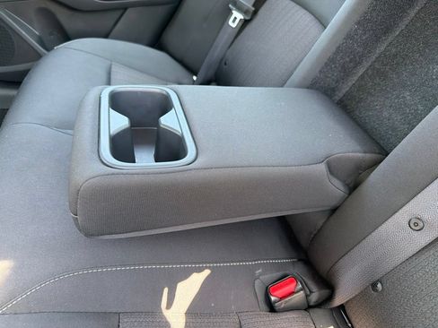 Used 2025 Nissan Altima 2.5 SV FWD image 22