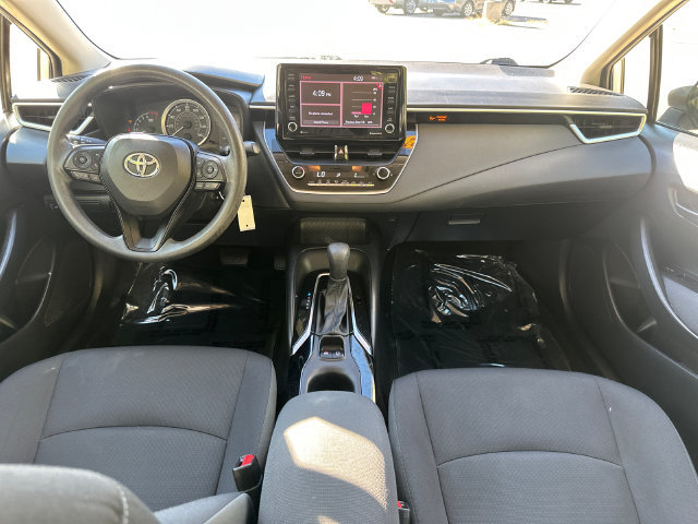 Used 2022 Toyota Corolla LE FWD image 17