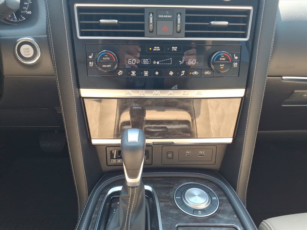 Used 2024 Nissan Armada Platinum w/ Captain's Chairs Package RWD image 30