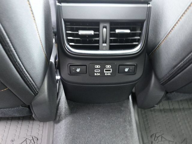 Used 2025 Subaru Outback Wilderness w/ Wilderness Package AWD/4WD image 22