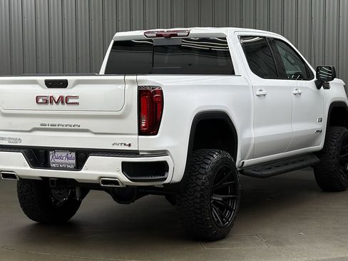 Used 2026 GMC Sierra 1500 AT4 w/ AT4 Premium Package AWD/4WD image 5