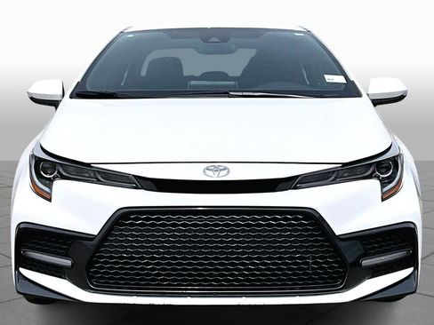 Used 2021 Toyota Corolla SE image 4