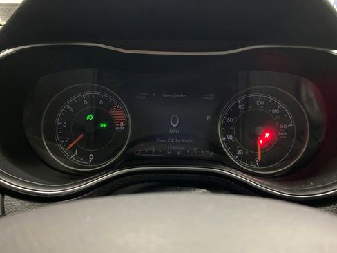 Used 2019 Jeep Cherokee Limited w/ Trailer Tow Group image 32