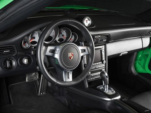 Used 2011 Porsche 911 Turbo S AWD/4WD image 4
