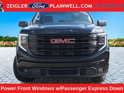 Used 2025 GMC Sierra 1500 Elevation AWD/4WD image 8