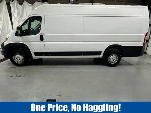 Used 2023 RAM ProMaster 3500 FWD image 4