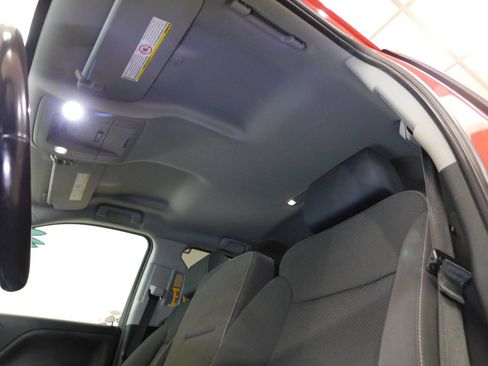 Used 2018 GMC Sierra 2500 SLE w/ HD SLE Preferred Plus Package AWD/4WD image 49