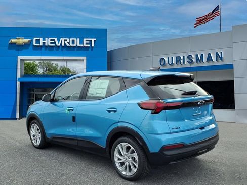 New 2027 Chevrolet Bolt LT w/ Comfort Package image 4