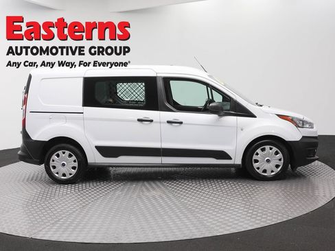 Used 2022 Ford Transit Connect XL FWD image 4