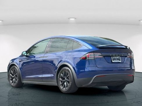 Used 2023 Tesla Model X AWD/4WD image 5