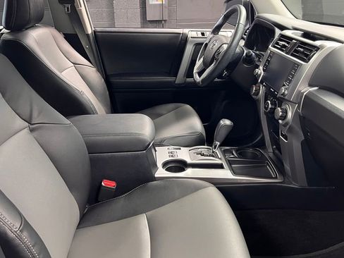 Used 2023 Toyota 4Runner SR5 Premium w/ Moonroof Package RWD image 8