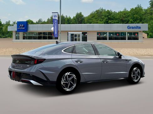 New 2026 Hyundai Sonata SEL image 9