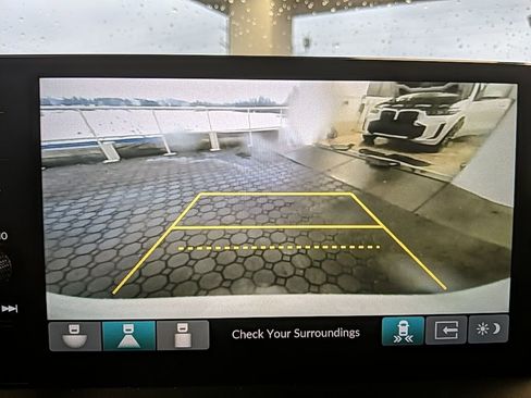 Used 2024 Honda Pilot EX-L image 19