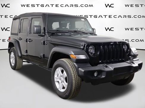 Used 2022 Jeep Wrangler Unlimited Sport image 39