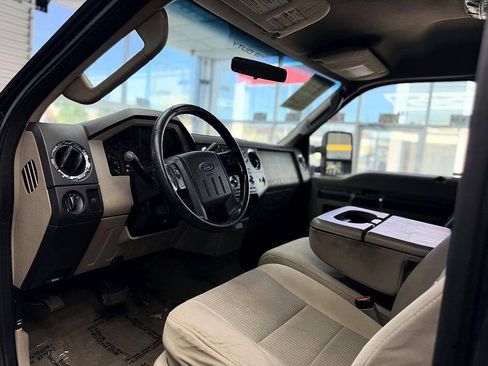 Used 2008 Ford F350 FX4 AWD/4WD image 4