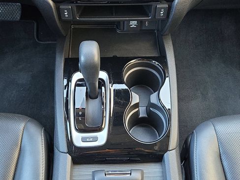 Used 2019 Honda Ridgeline RTL-E image 18