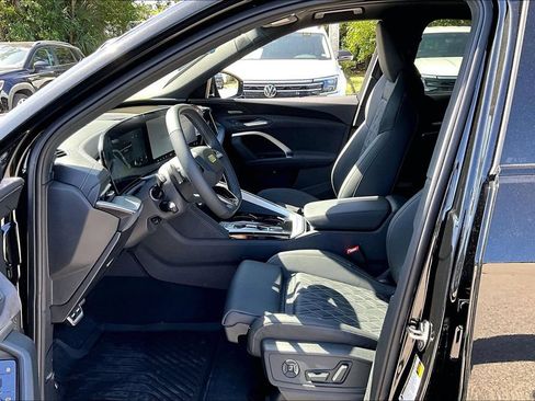 New 2026 Audi SQ5 Premium Plus AWD/4WD image 21