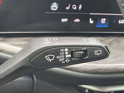 Certified 2025 Audi Q5 Premium Plus w/ Premium Plus AWD/4WD image 38