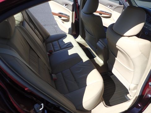 Used 2008 Honda Accord EX-L image 11