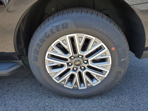 New 2026 Ford Expedition Platinum AWD/4WD image 40
