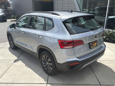 Used 2023 Volkswagen Taos S FWD image 10