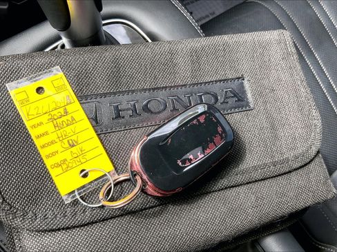 Used 2024 Honda HR-V EX-L image 13